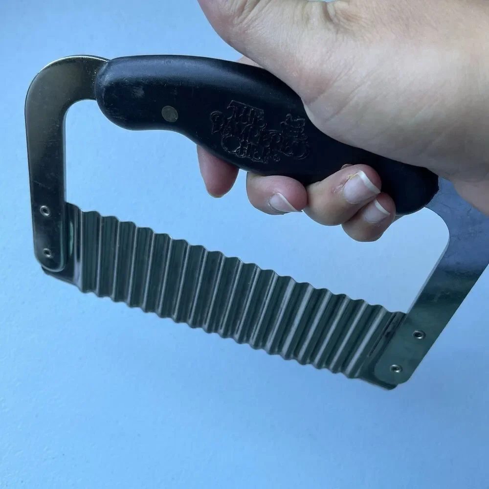Pampered Chef Vintage Crinkle Cutter Stainless Steel Black Handle Food Slicer